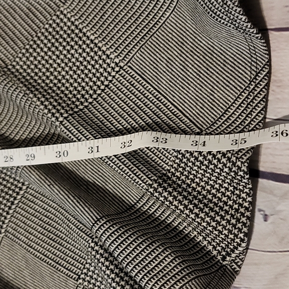 🌺2 For $20 Item🌺 Enfocus Studio Dress That Flares At The Bottom. Size 4. EUC - Picture 7 of 8